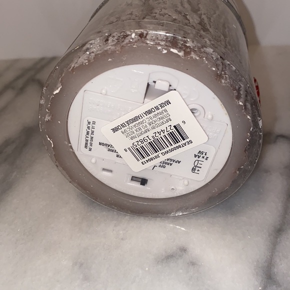 4" Flameless LED Wax "Snow" Covered Pillar - Picture 5 of 5